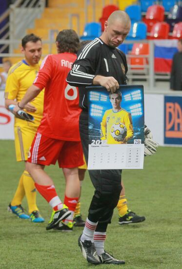 2012 Football Legends Cup. Day two