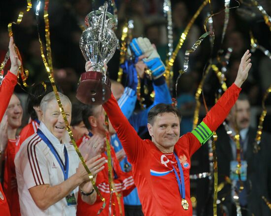 2012 Football Legends Cup. Day two