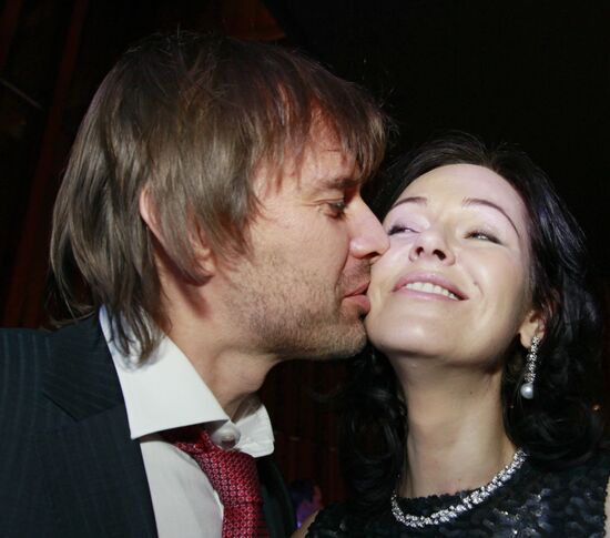 Natalya Vodyanova's Warm Reception charity evening