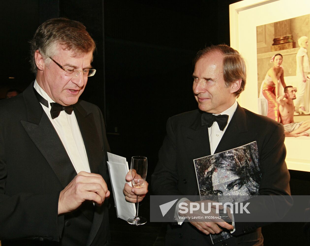 Charity evening of Natalia Vodianova "Cordial reception"