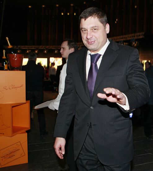 Natalya Vodyanova's Warm Reception charity evening