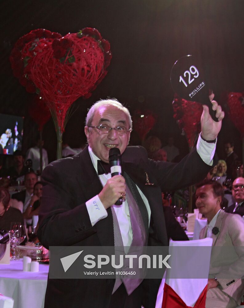 Natalya Vodyanova's Warm Reception charity evening