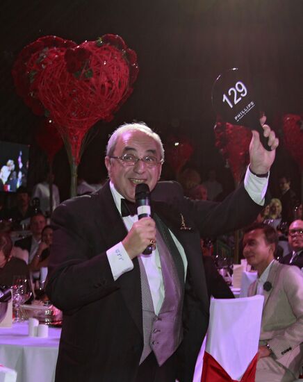 Natalya Vodyanova's Warm Reception charity evening