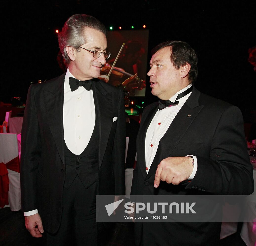 Charity evening of Natalia Vodianova "Cordial reception"