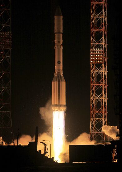 Proton-M rocket carrying SES-4 artificial satellite launched