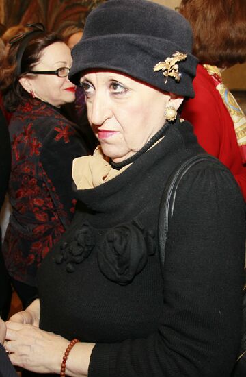 "Two Emperors" exhibition opens in Moscow