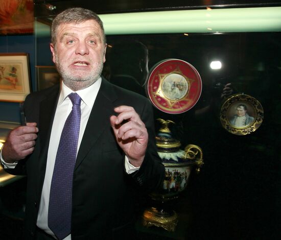 "Two Emperors" exhibition opens in Moscow