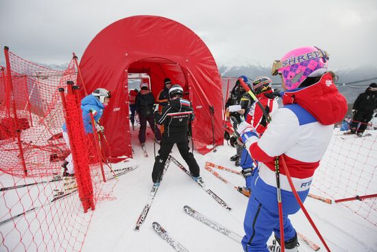 Alpine Skiing. FSI Ski World Cup. Women's tranining sessions