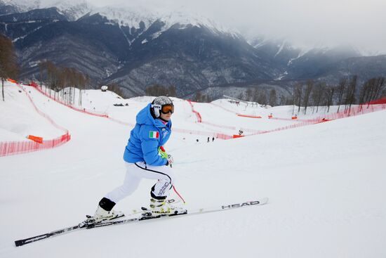 Alpine Skiing. FSI Ski World Cup. Women's tranining sessions