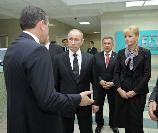 Vladimir Putin visits Volga Federal District