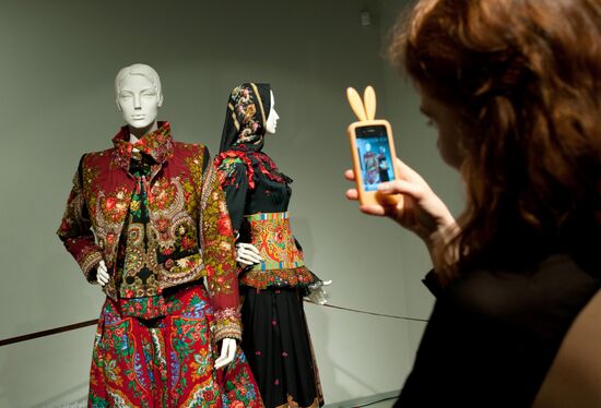 Exhibition by Vyacheslav Zaytsev 'Half a century of fashion'