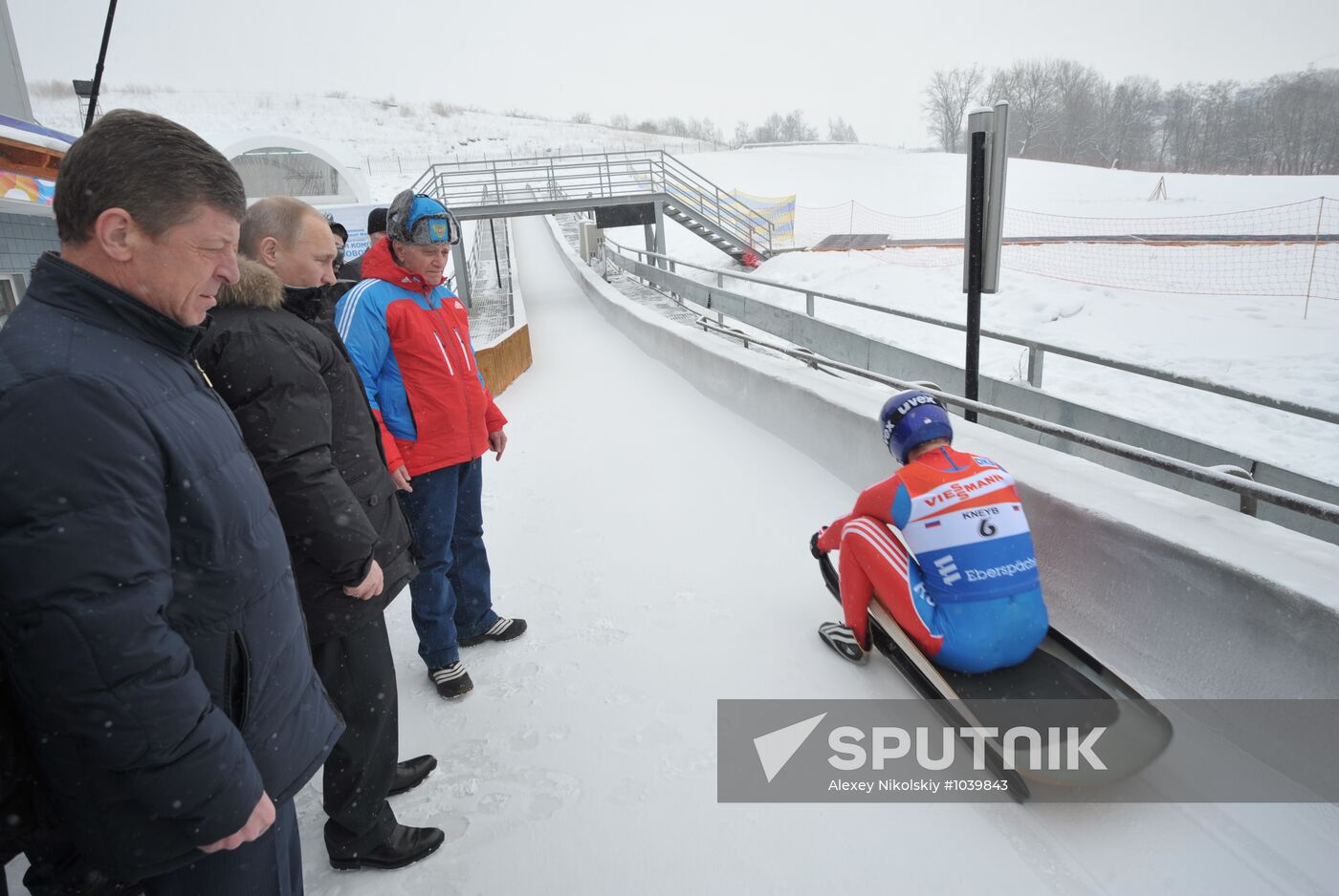 Vladimir Putin visits Paramonovo bobsled and tobogganing center