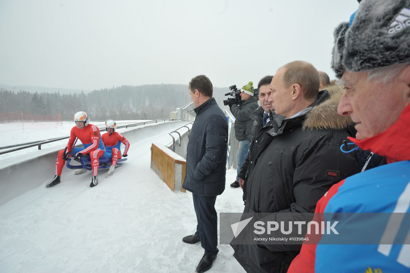 Vladimir Putin visits Paramonovo bobsled and tobogganing center