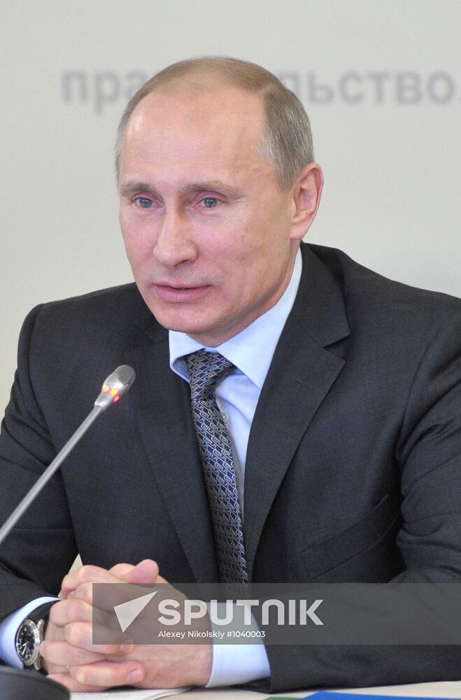 Vladimir Putin visits Paramonovo bobsleigh/luge complex