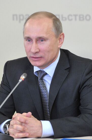 Vladimir Putin visits Paramonovo bobsleigh/luge complex