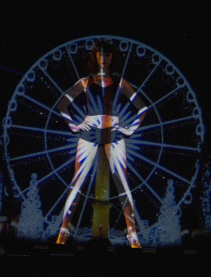 Le Crazy Horse Paris cabaret's show "Forever Crazy-2"