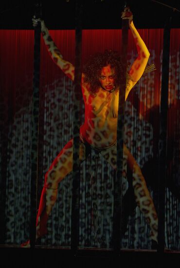 Le Crazy Horse Paris cabaret's show "Forever Crazy-2"