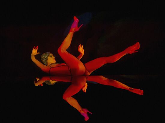 Le Crazy Horse Paris cabaret's show "Forever Crazy-2"