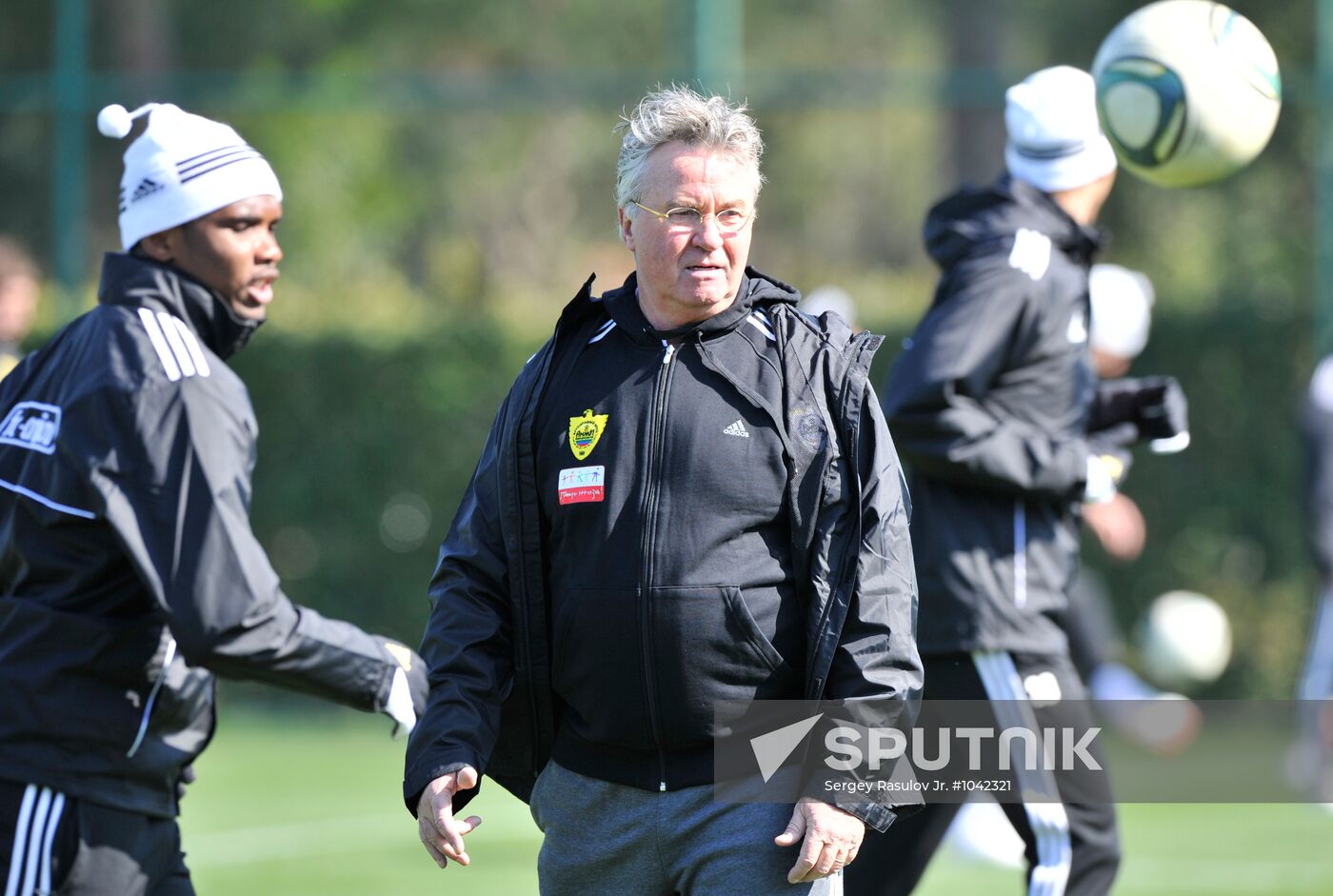 Guus Hiddink holds first training as Anji head coach