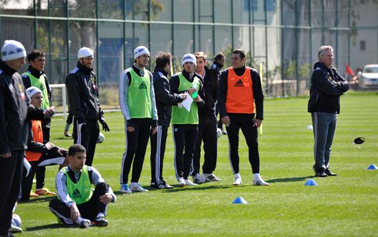 Guus Hiddink holds first training as Anji head coach