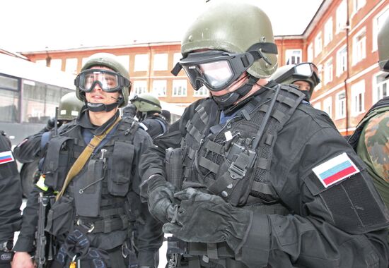 Anti-terrorism exercises of FSB special forces and Russian MVD