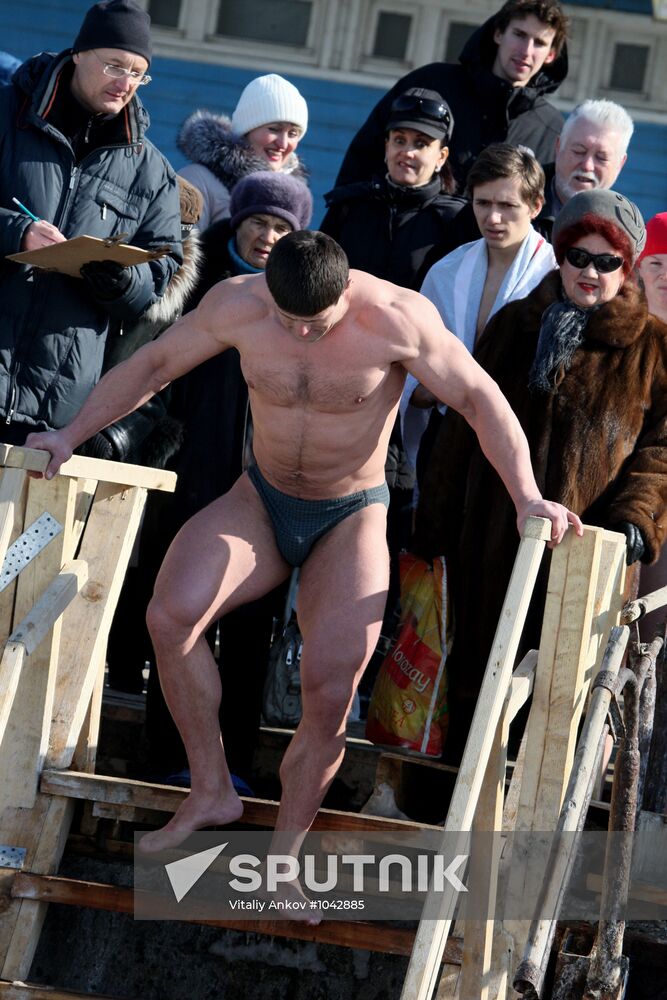 Ice swimming championships of Vladivostok