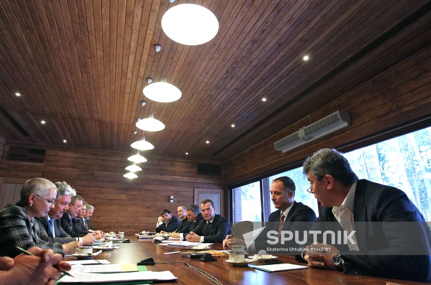 Dmitry Medvedev meets with leaders of unregistered parties