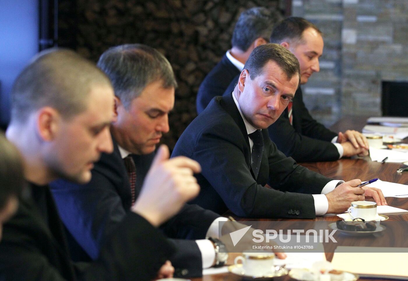 Dmitry Medvedev meets with leaders of non-registered parties