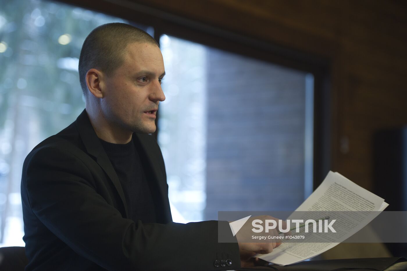 Sergei Udaltsov attends meeting at Gorki