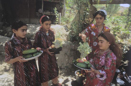 Tajik girls