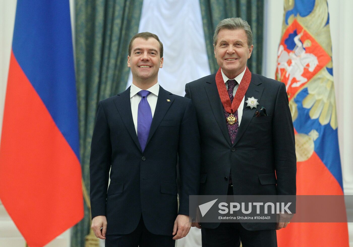 Dmitry Medvedev presents state awards in Kremlin
