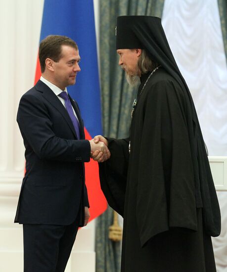 Dmitry Medvedev presents state awards in Kremlin