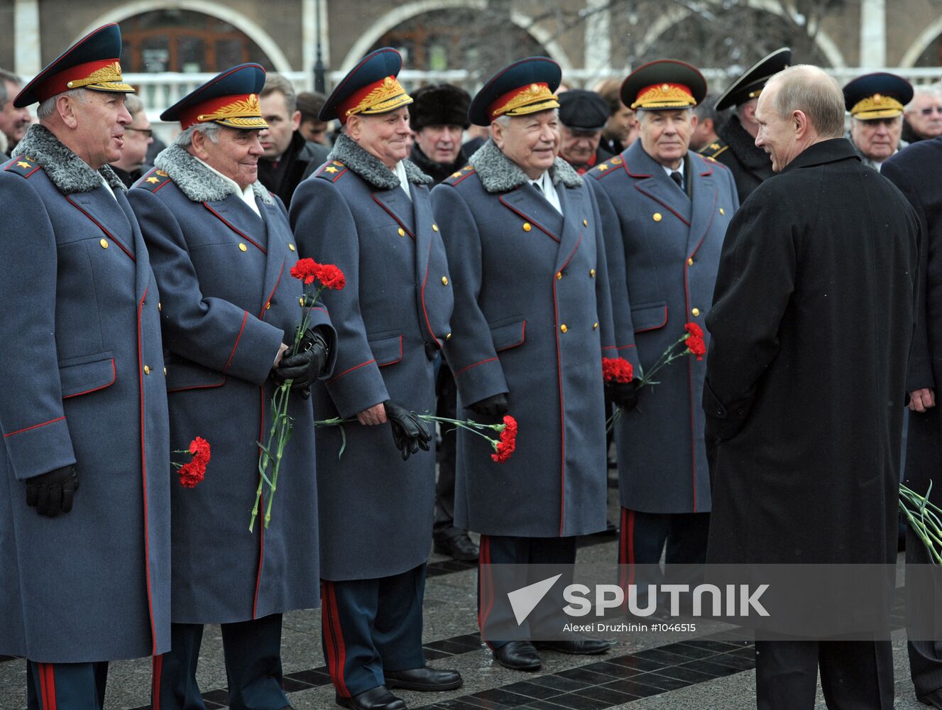 Vladimir Putin at the Tomb of the Unknown Soldier