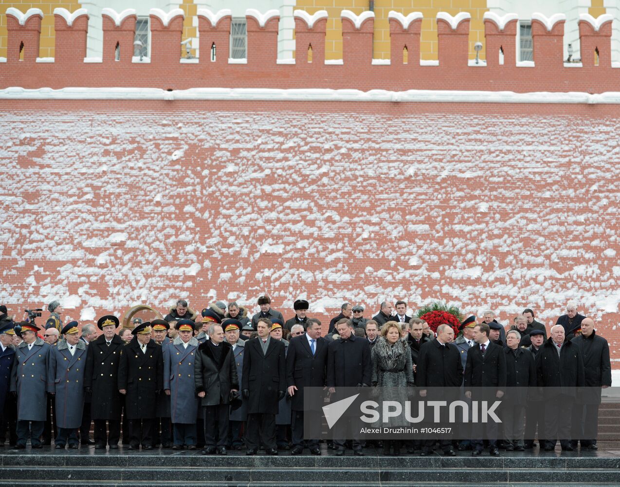 Dmitry Medvedev at Tomb of the Unknown Soldier on February 23
