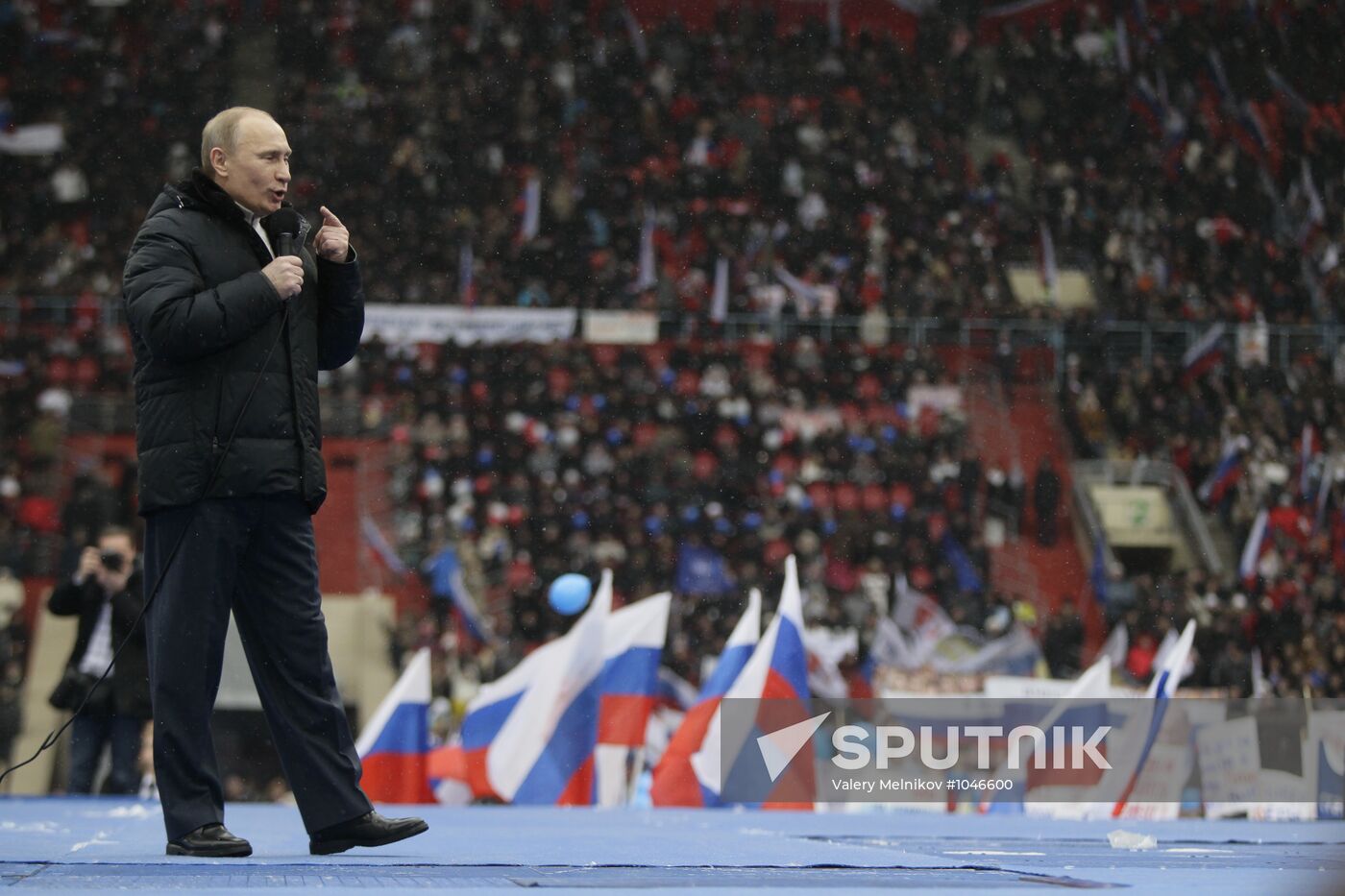 Prime Minister Putin at "Defend the Nation!" rally