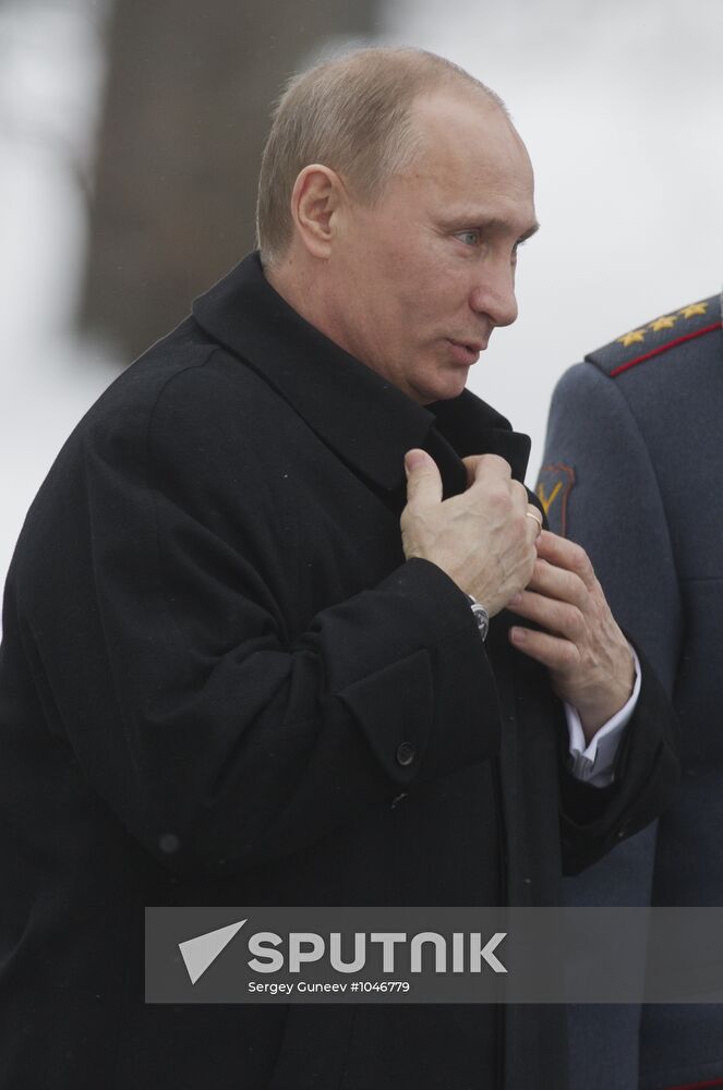 Vladimir Putin at the Tomb of the Unknown Soldier