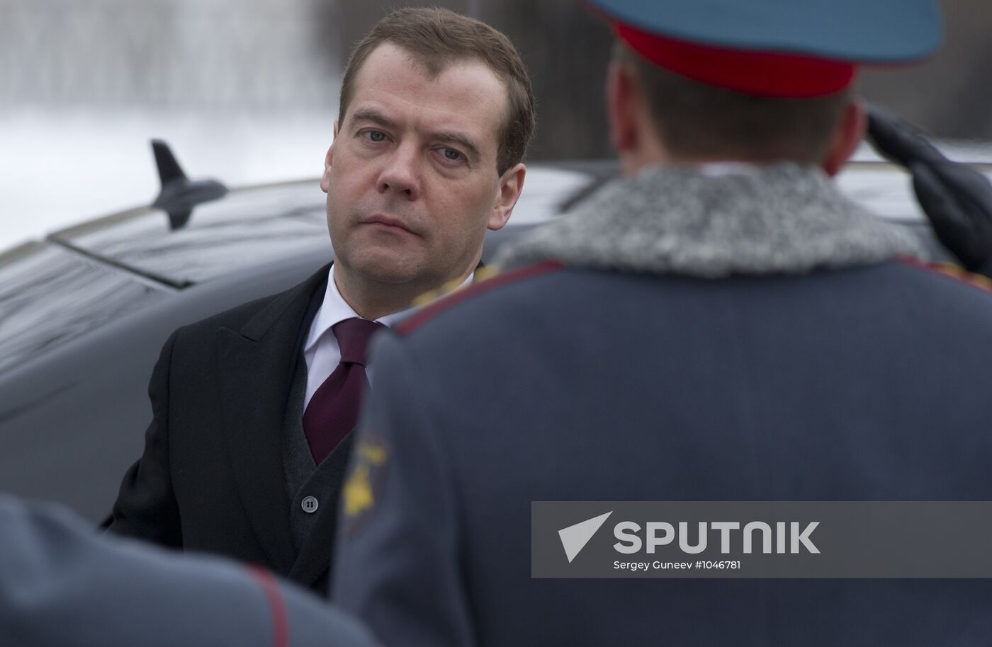 Dmitry Medvedev at Tomb of the Unknown Soldier on February 23