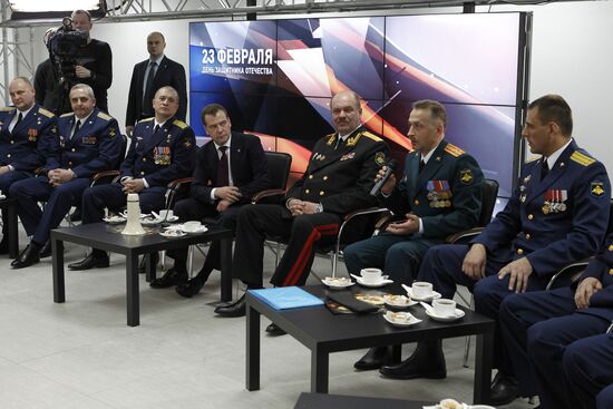 Dmitry Medvedev meets with South Ossetia battles veterans