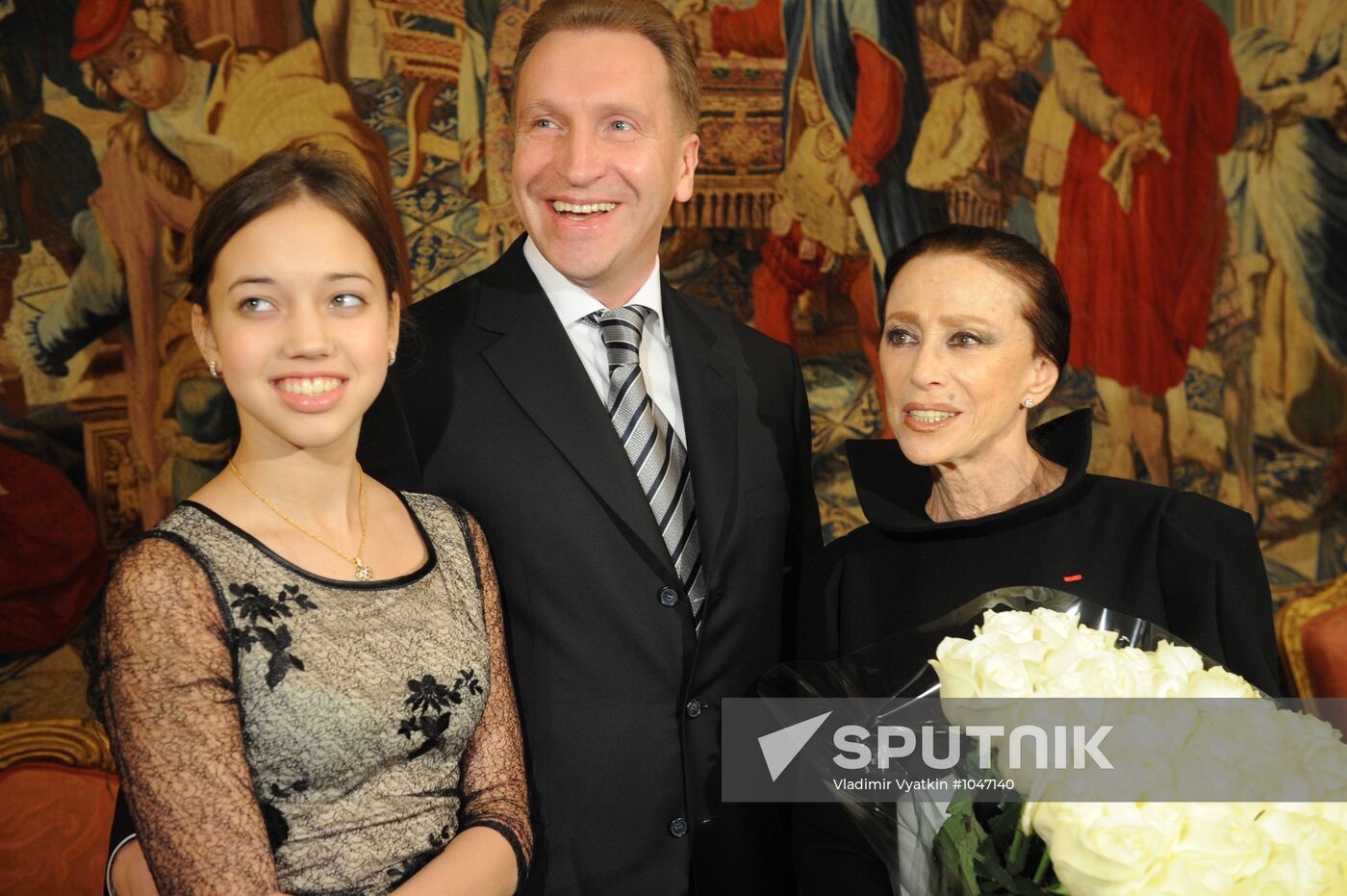Order of Legion of Honor presented to Maya Plisetskaya