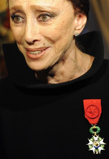 Order of Legion of Honor presented to Maya Plisetskaya
