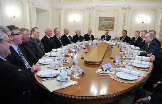 Vladimir Putin meets with players of the 1972 Summit Series