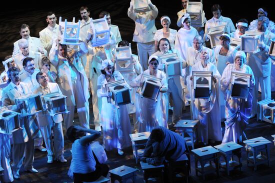 Dead Souls opera directed by Vasily Barkhatov