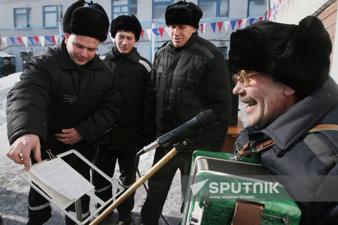 Shiroka Maslenitsa celebration in the colony № 12 in Omsk