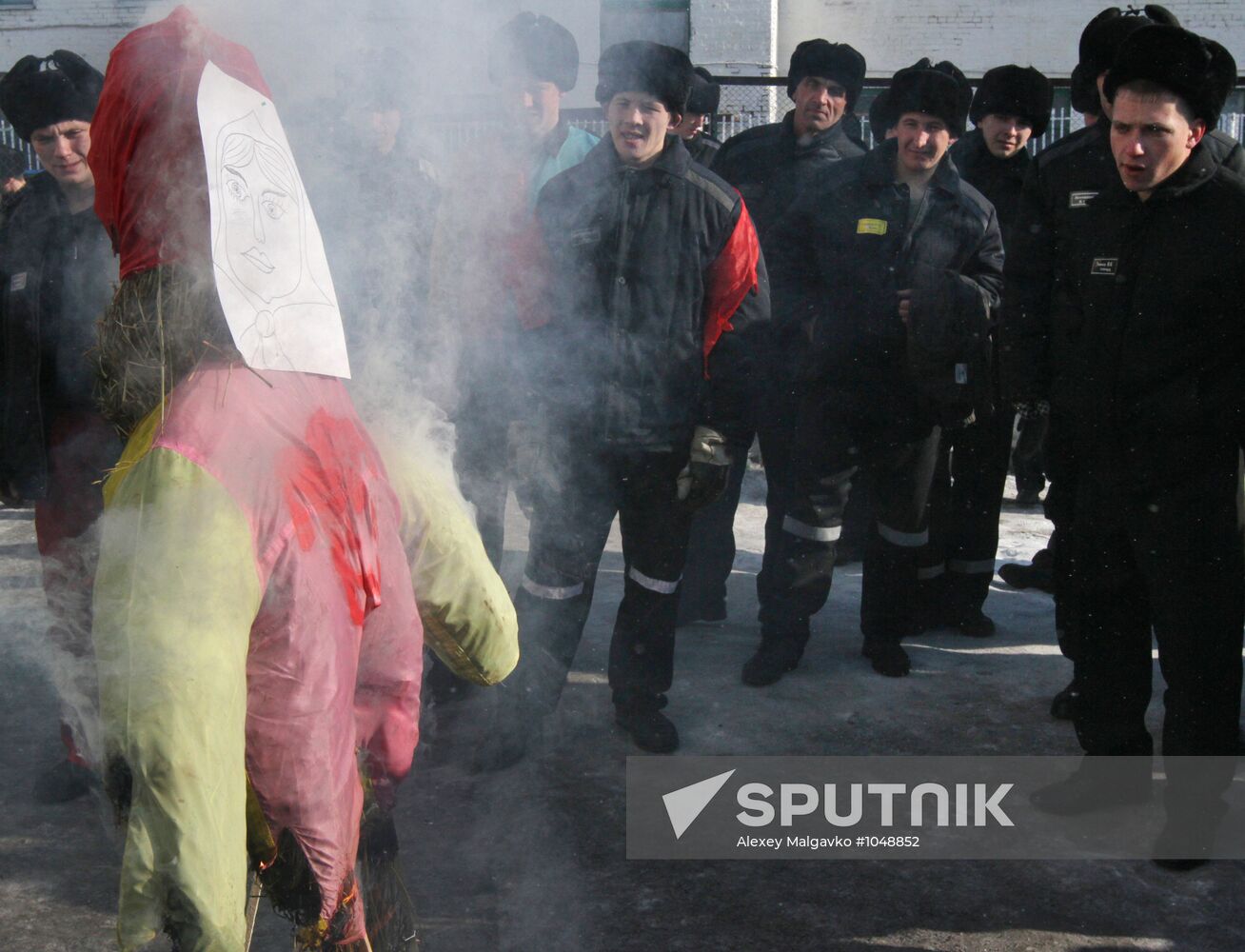 Shiroka Maslenitsa celebration in the colony № 12 in Omsk
