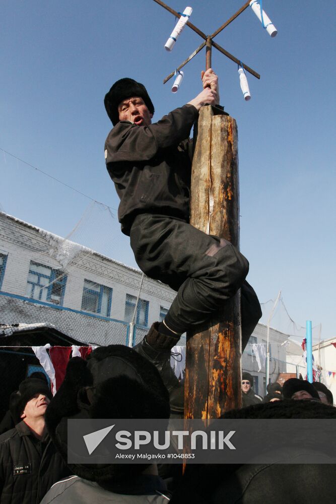 Shiroka Maslenitsa celebration in the colony № 12 in Omsk