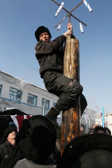 Shiroka Maslenitsa celebration in the colony № 12 in Omsk