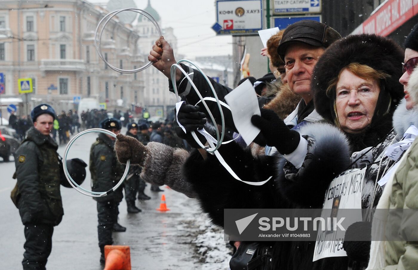 White Circle rally staged in Moscow