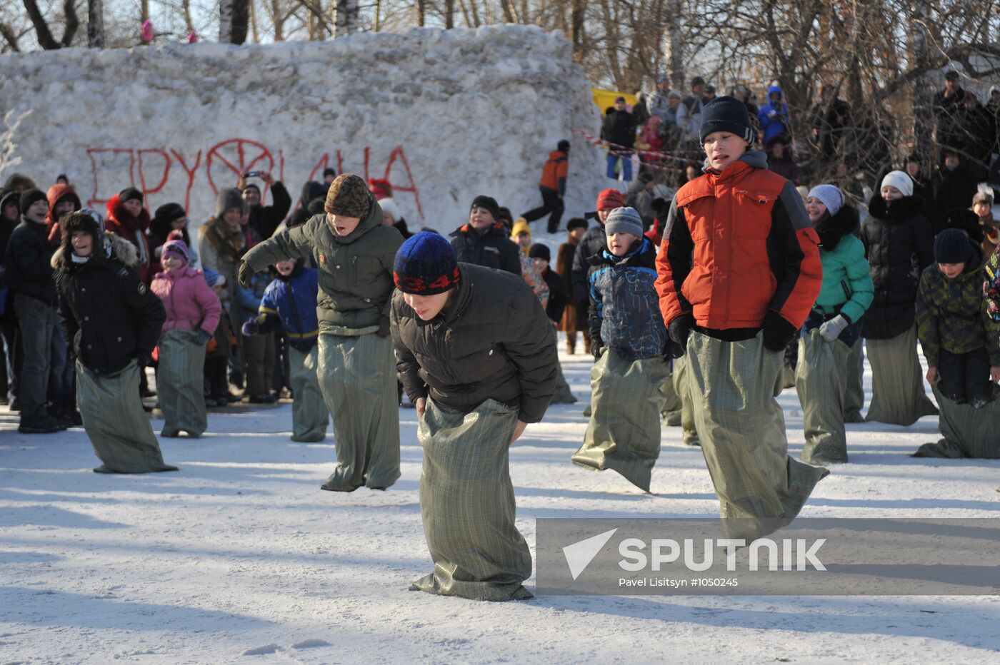 Celebrating Shiroka Maslenitsa in Yekaterinburg
