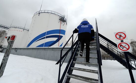 Aircraft fueling and dispensing facility opened
