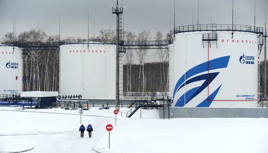 Aircraft fueling and dispensing facility opened